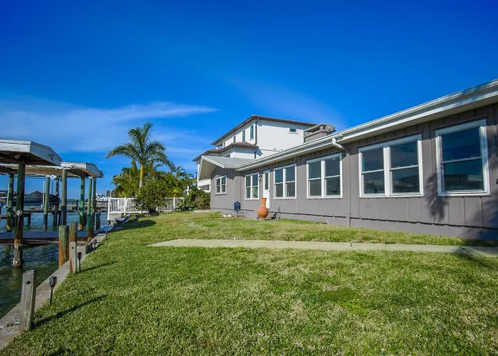 Clearwater - House Villa