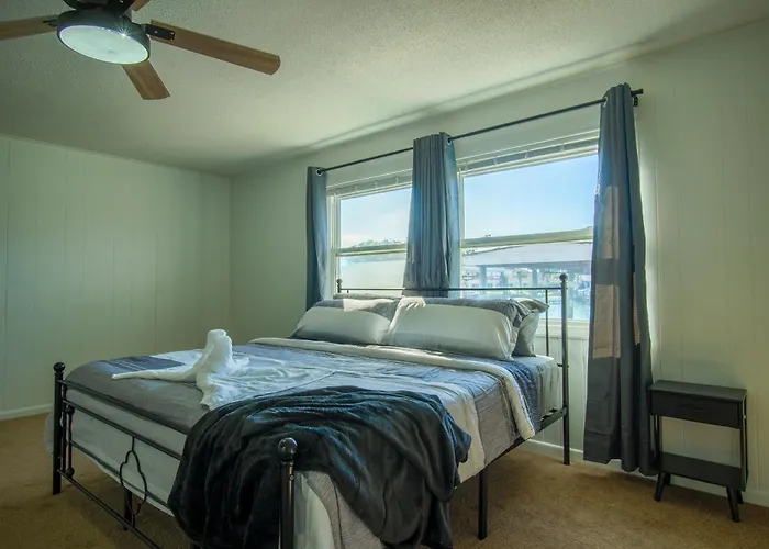 Clearwater - House